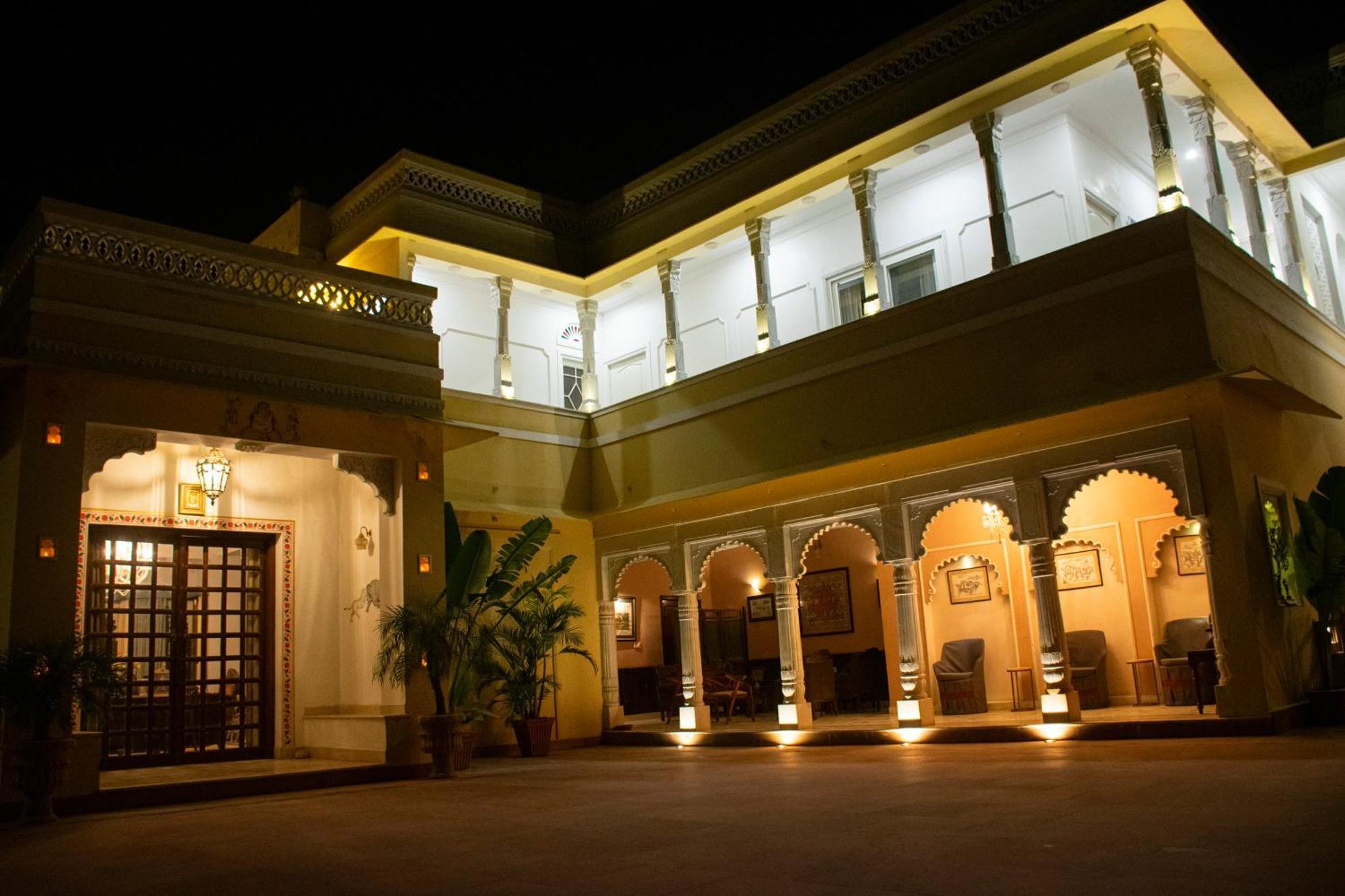 Titardi Garh- 18Th Century Castle Homestay Udaipur Exterior photo